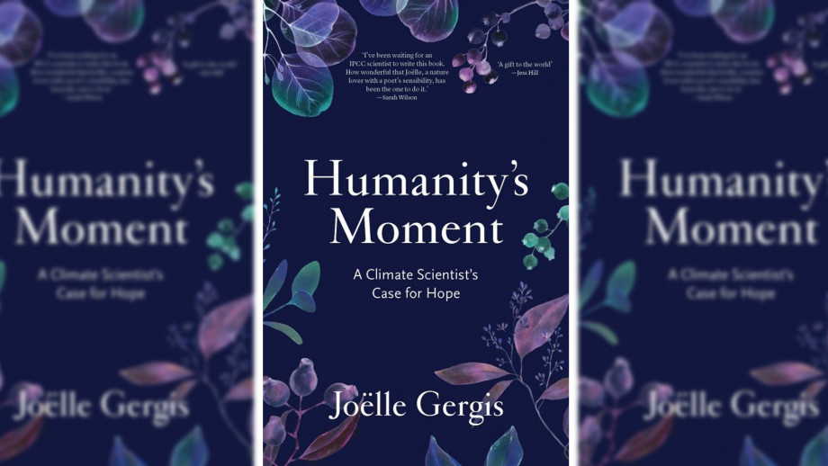 Book cover of Humanity' Moment