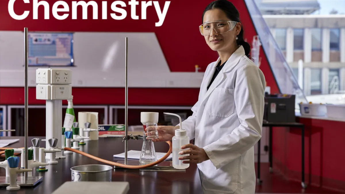 Preview image for the video "Chemistry at ANU".