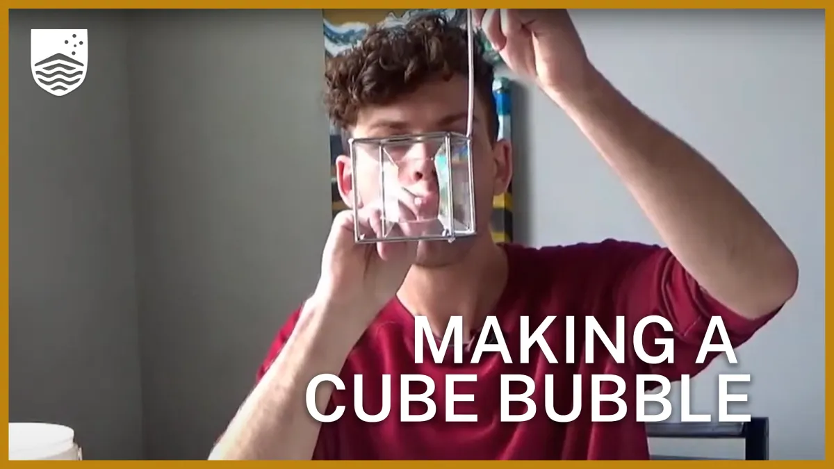 Preview image for the video "Making a Cube Bubble".