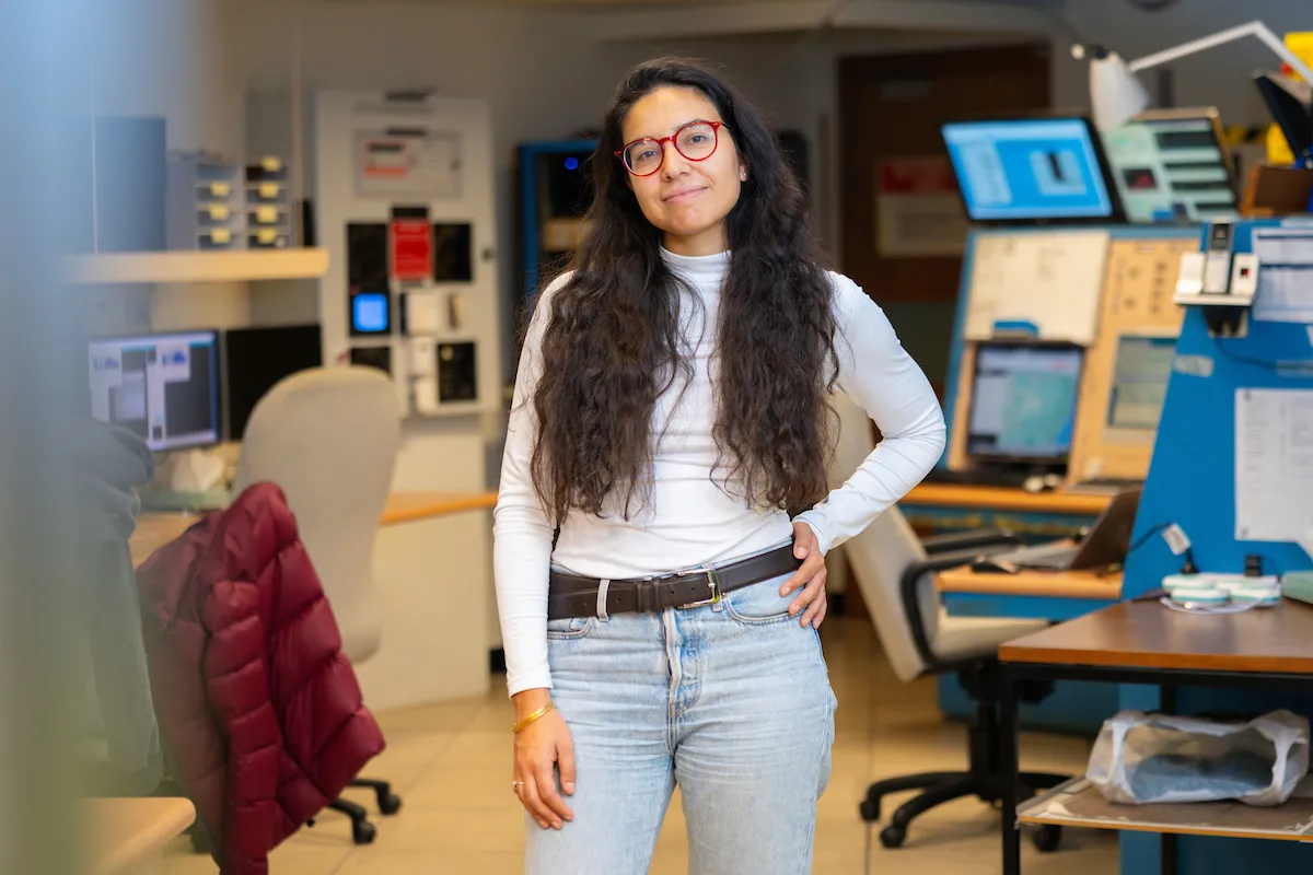 Dr Stefania Barsanti. Photo: Nic Vevers/ANU Woman in control room at observatory