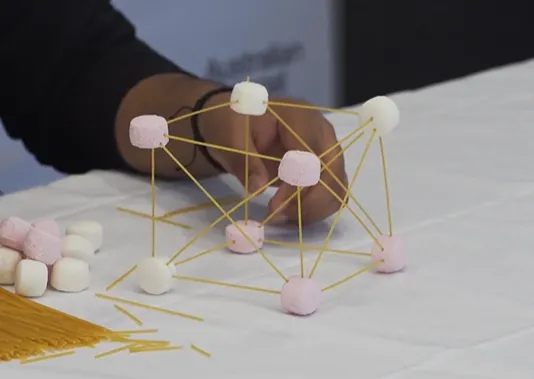 Spaghetti tower