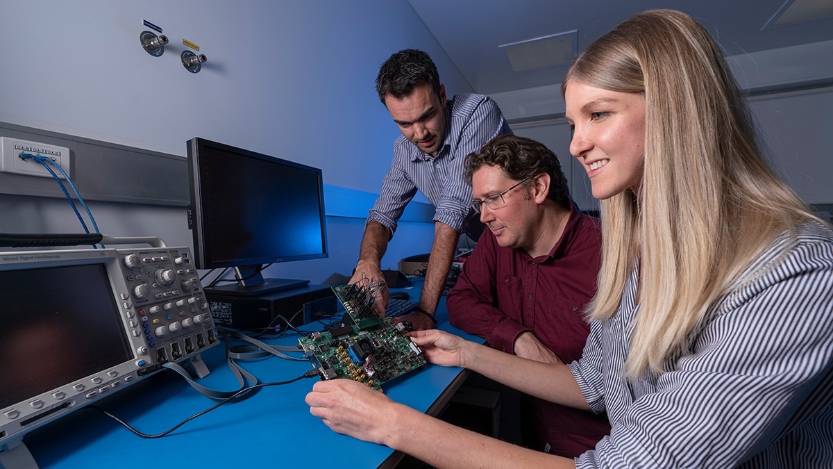 Lead Engineer Dr James Gilbert, Professor Rob Sharp and Instrumentation Engineer Shanae King, From the ANU Research School of Astronomy and Astrophysics. Image: Lannon Harley
