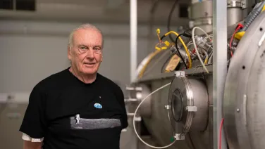 Professor Rod Boswell in his laboratory